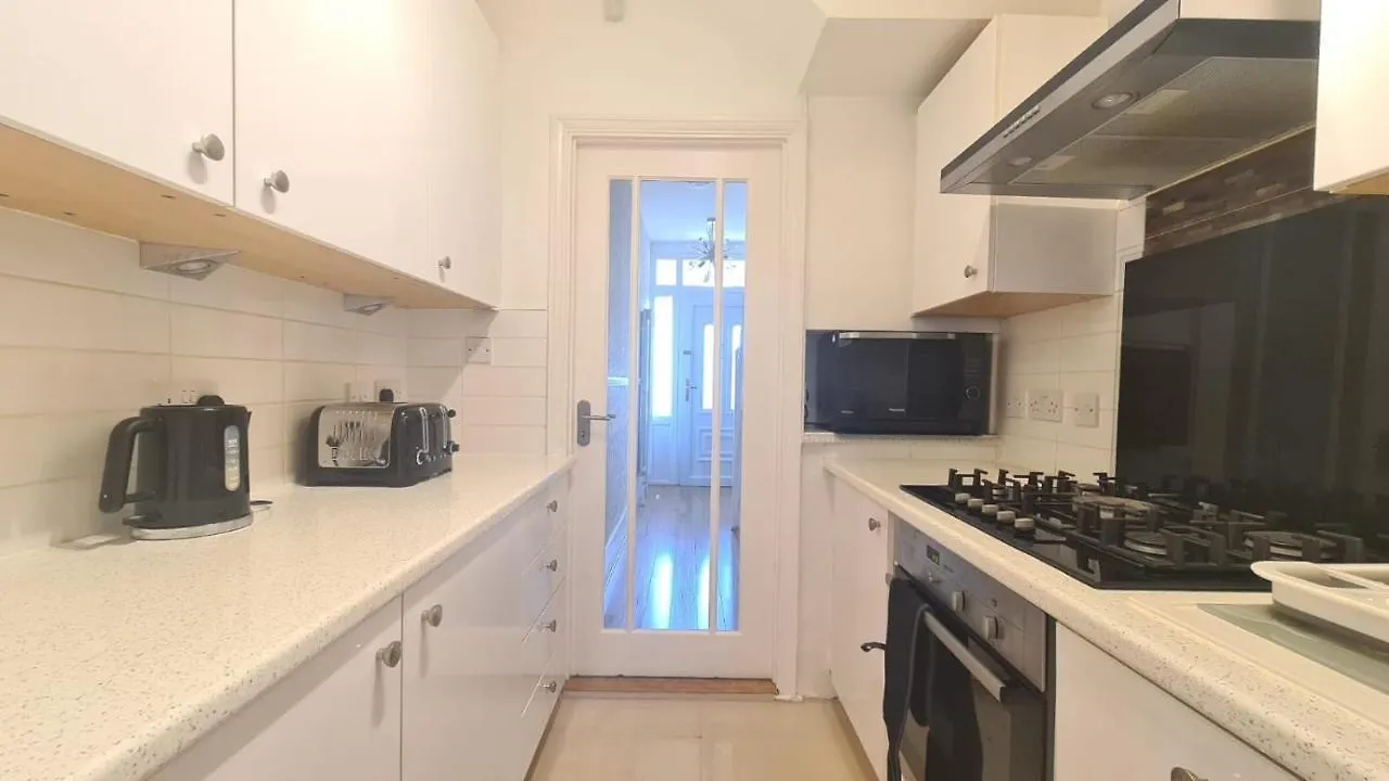 Homestay Cosy Room In East Ham London United Kingdom